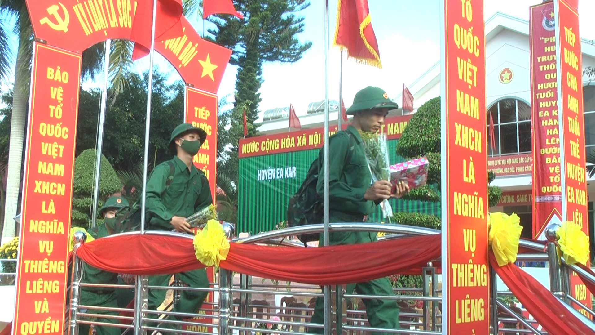 PS giải đua thuyền huyện Ea Kar  lần thứ 2 năm 2022.00_27_02_14.Still020